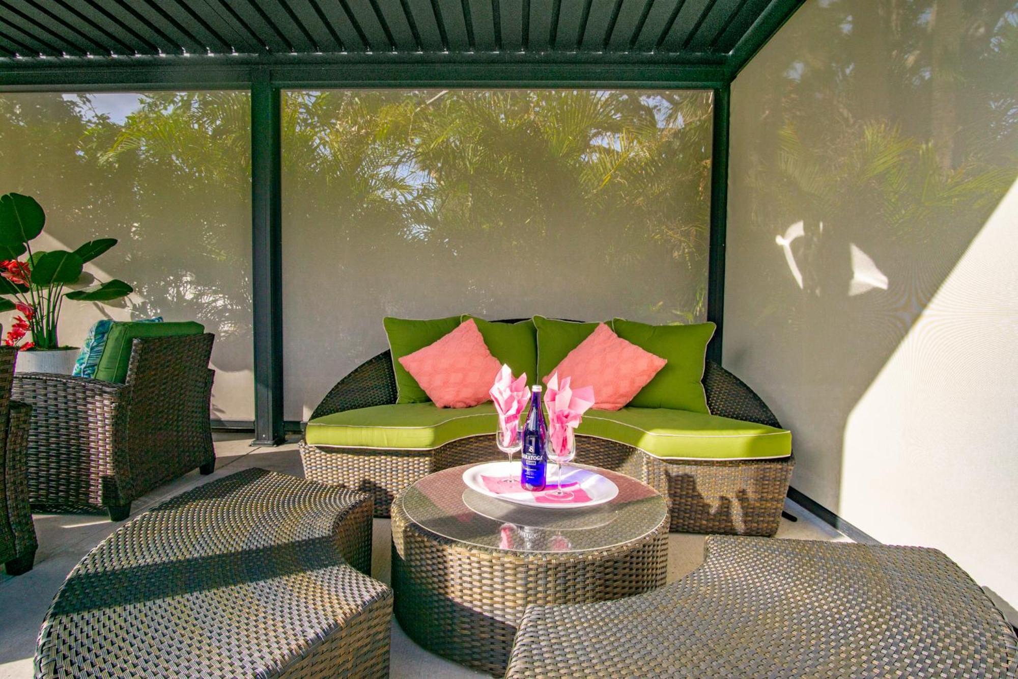 Apartament Luxury Zen Den With Heated Pool Just Off Siesta Key Sarasota Zewnętrze zdjęcie