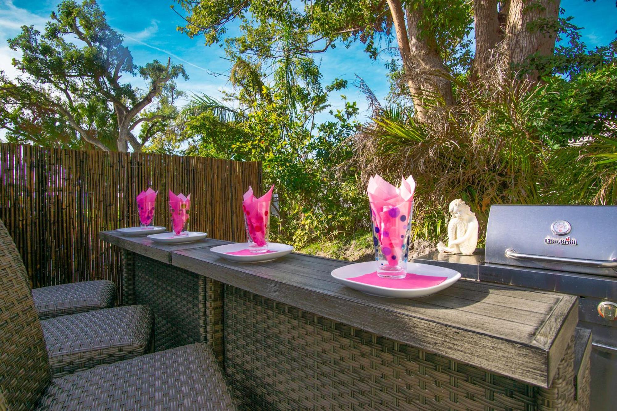 Apartament Luxury Zen Den With Heated Pool Just Off Siesta Key Sarasota Zewnętrze zdjęcie
